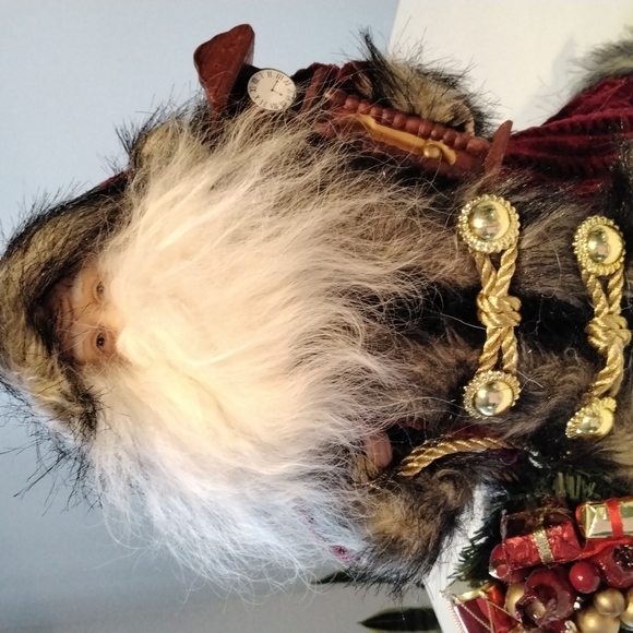 12" Santa - Picture 2 of 8